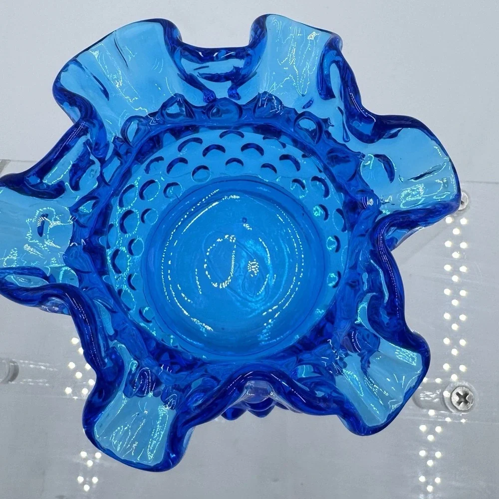 Fenton Hobnail UV 3